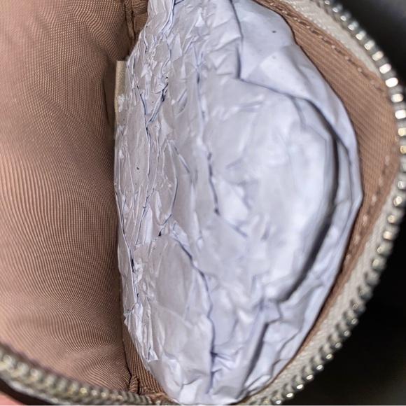 Coach 🍒 Cherry print keychain heart New bag charm - Picture 5 of 13